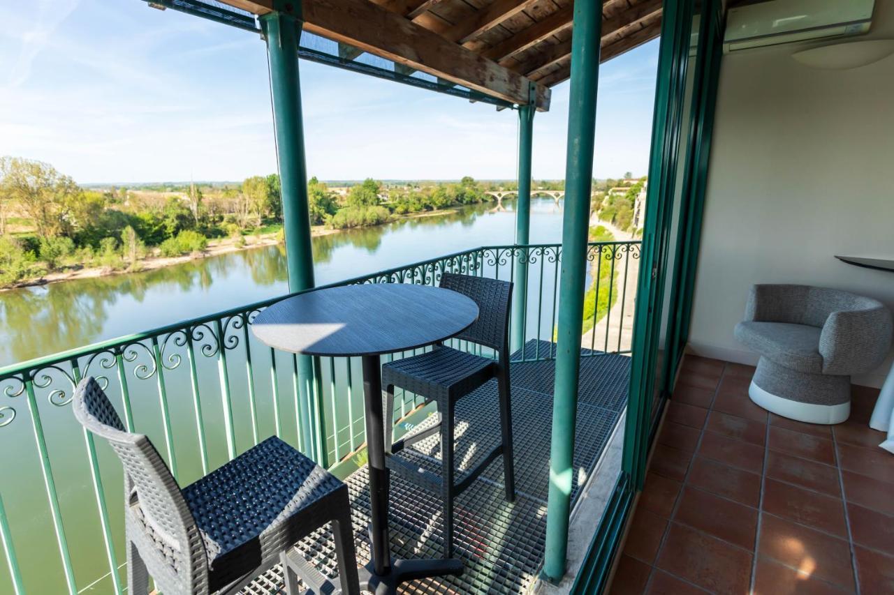 Restaurant Cote Garonne Le Balcon Des Dames - Fauillet Marmande - Vue Panoramique Bord De Garonne Climatisees 3*